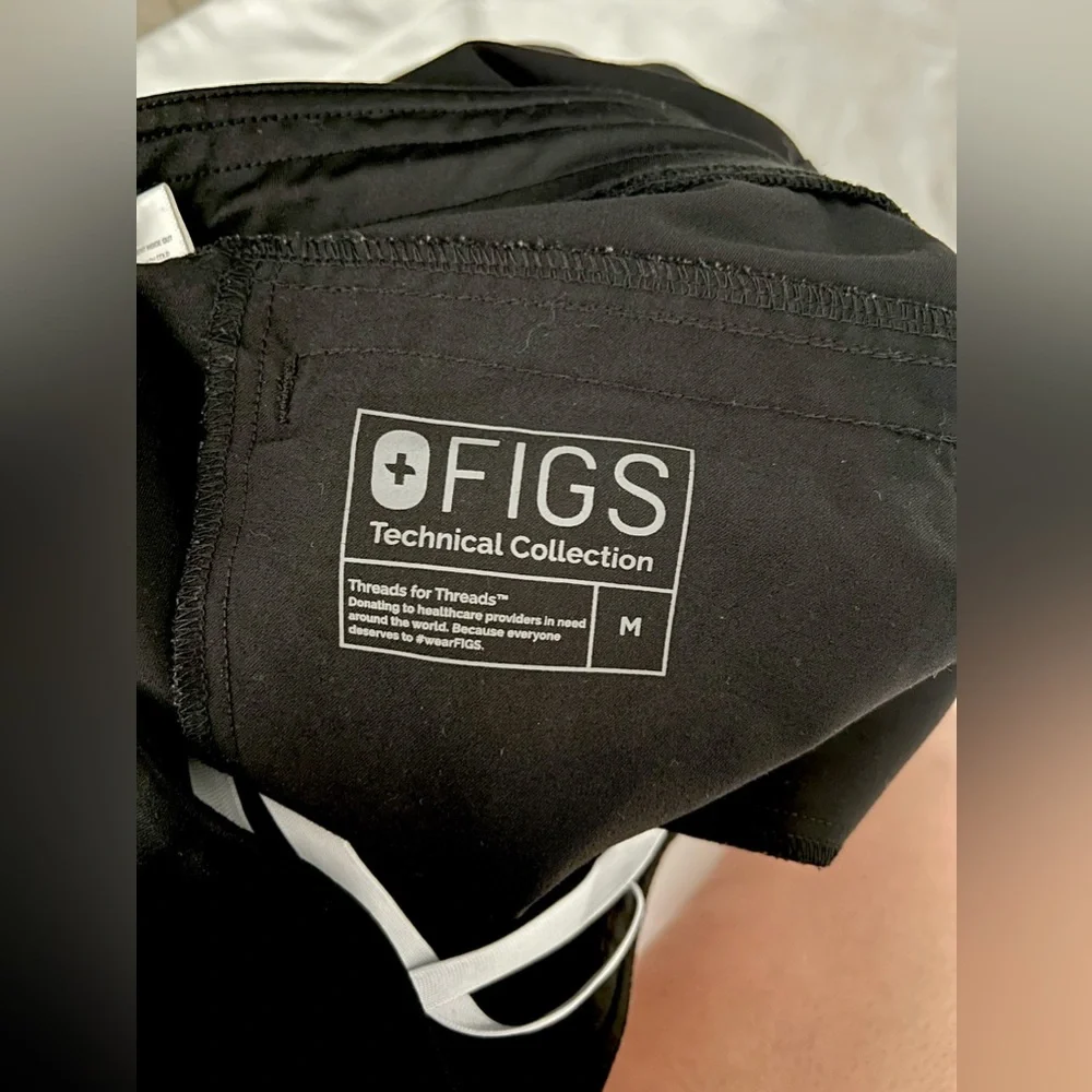 FIGS Mens Cargo Scrubs Pants - Picture 7 of 9